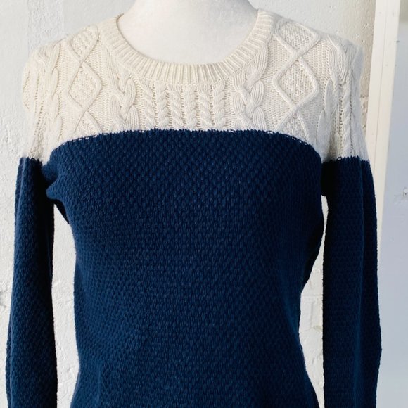 Madewell Navy/White Colorblock Cableknit Pullover Sweater (size XS) - Picture 3 of 9